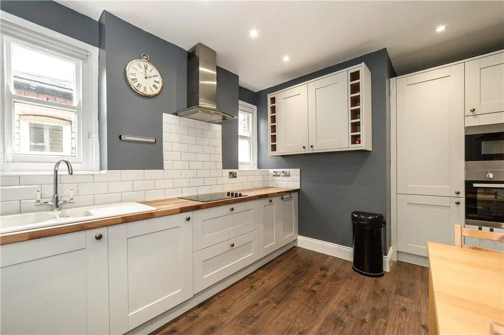 3 bedroom apartment for rent