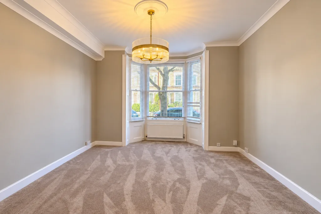 2 bedroom ground floor flat for rent