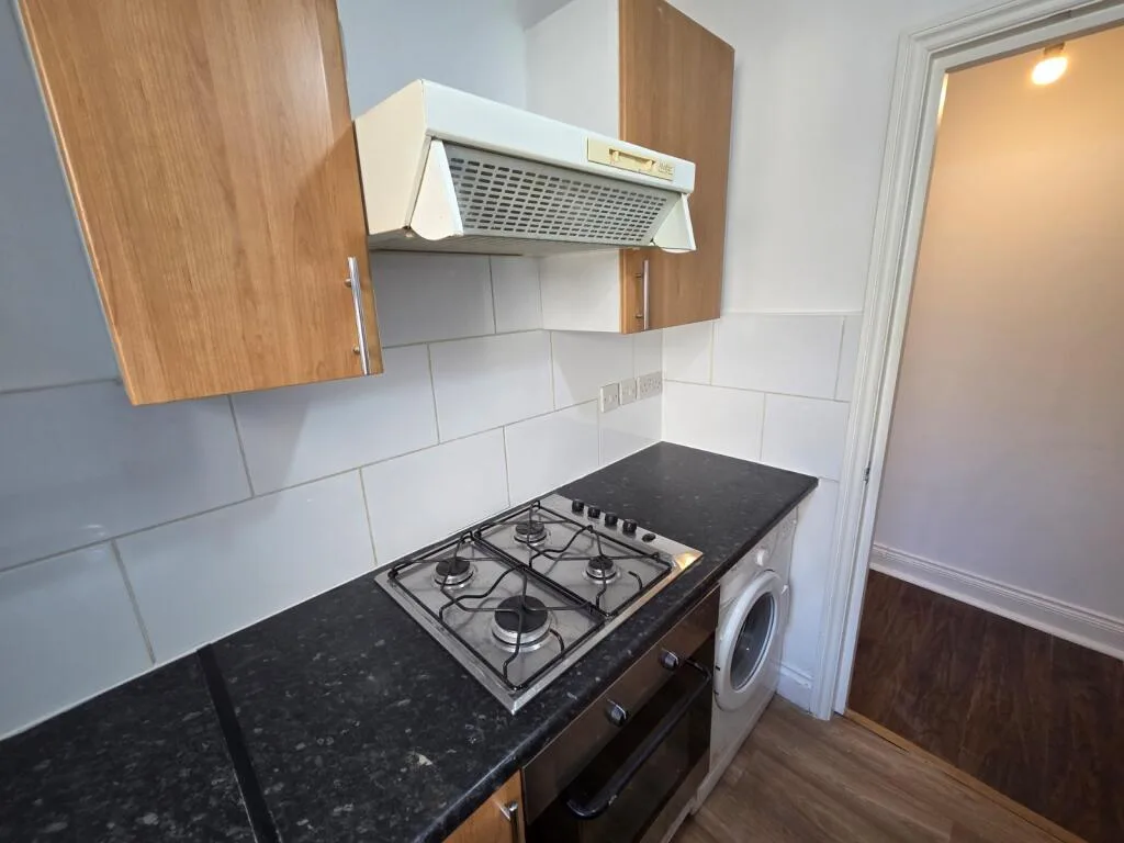 Studio flat for rent