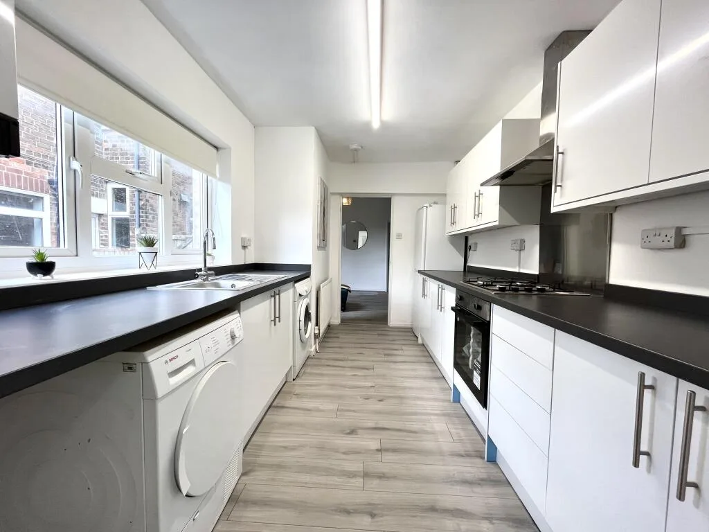 1 bedroom house for rent