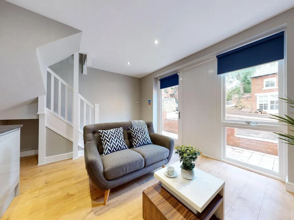 1 bedroom apartment for rent