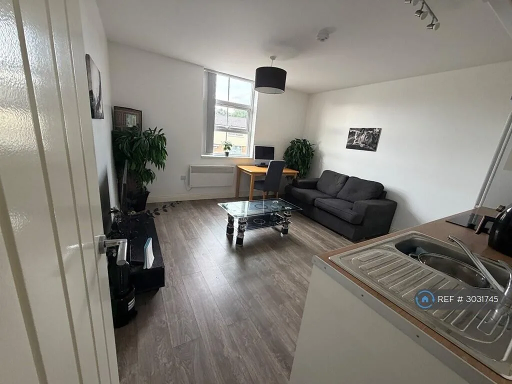 1 bedroom flat for rent
