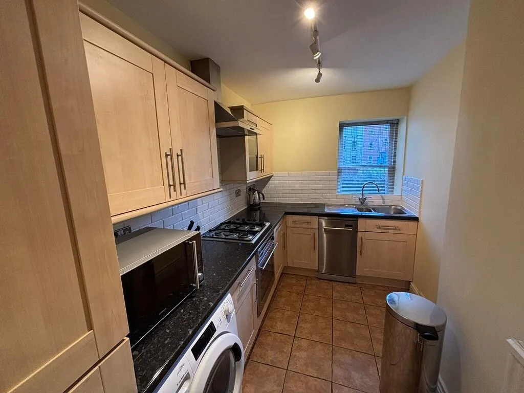2 bedroom flat for rent