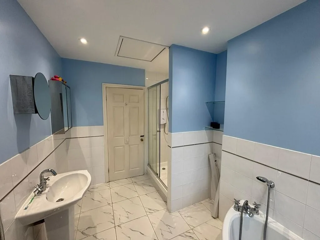 2 bedroom flat for rent