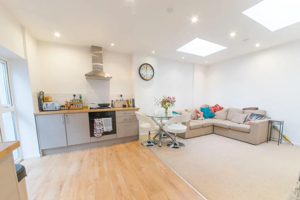 3 bedroom apartment for rent