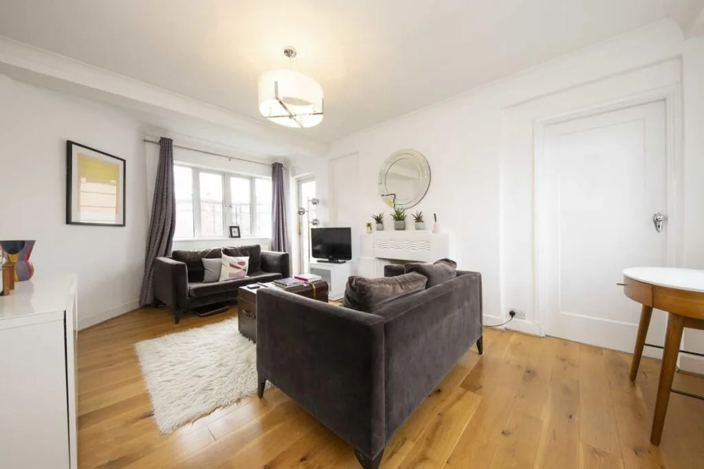 2 bedroom flat for rent