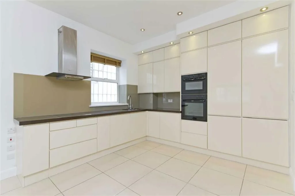 4 bedroom house for rent