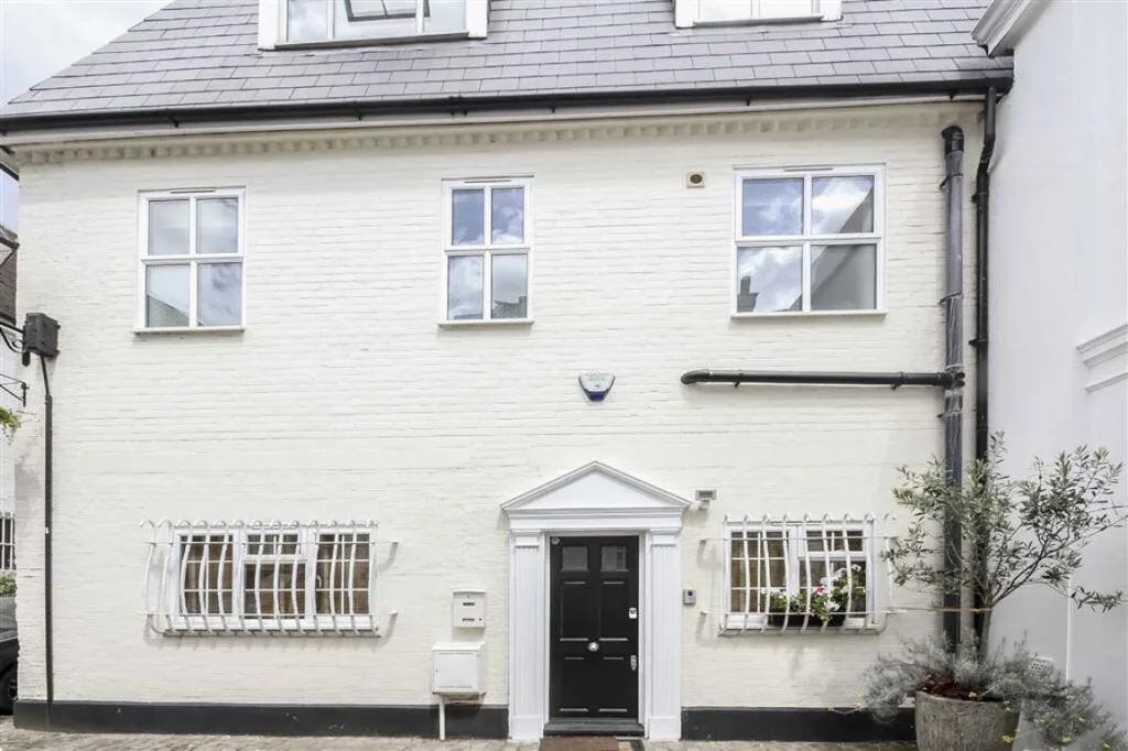 4 bedroom house for rent
