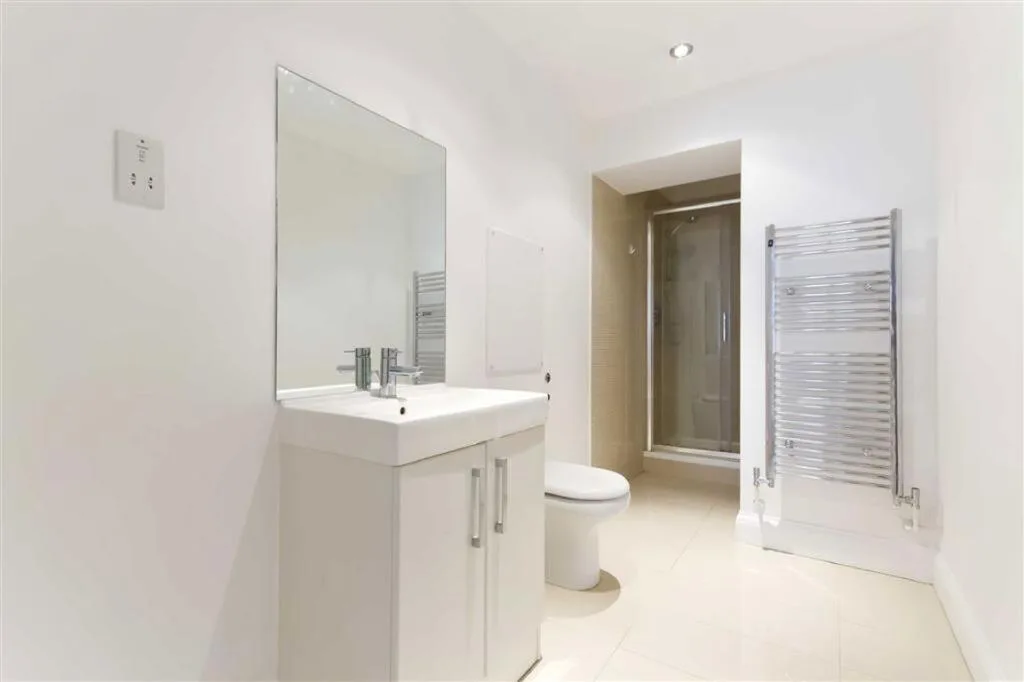 4 bedroom house for rent