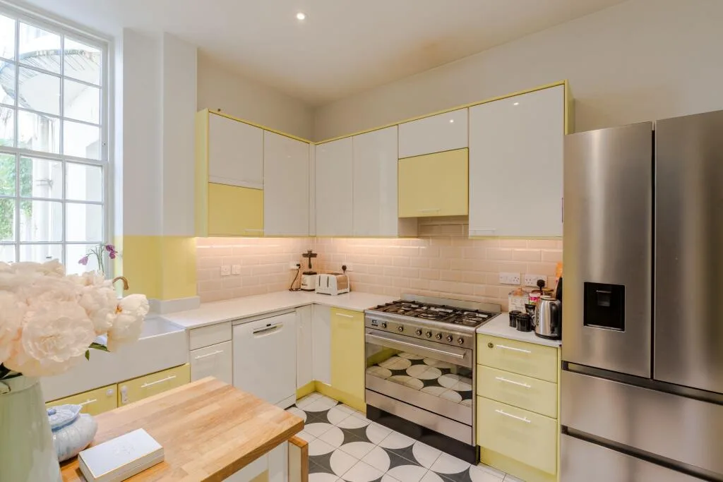 3 bedroom flat for rent