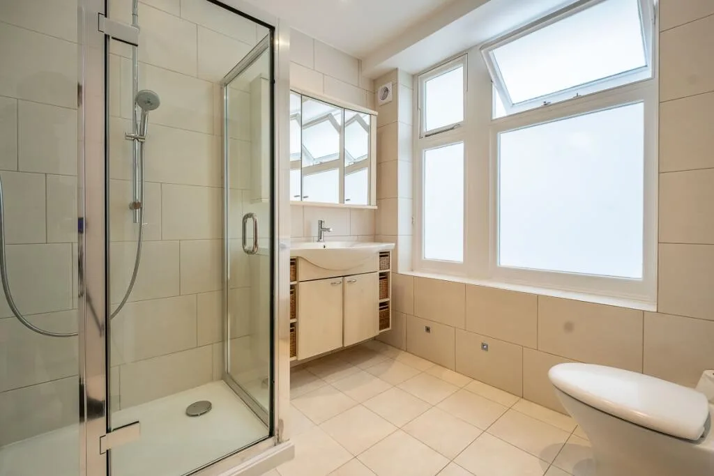 4 bedroom apartment for rent