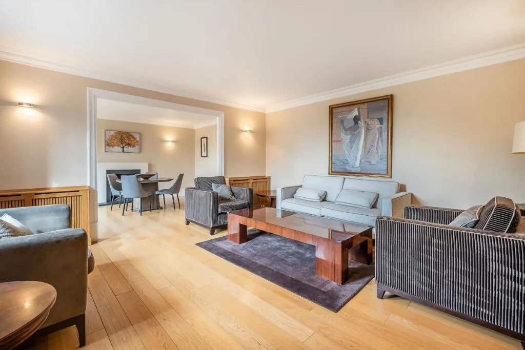 4 bedroom apartment for rent
