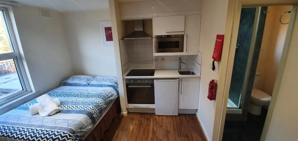 Studio flat for rent