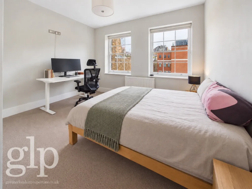 2 bedroom town house for rent