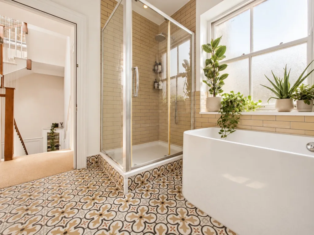 2 bedroom town house for rent