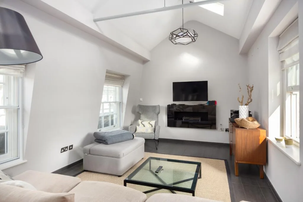 2 bedroom apartment for rent