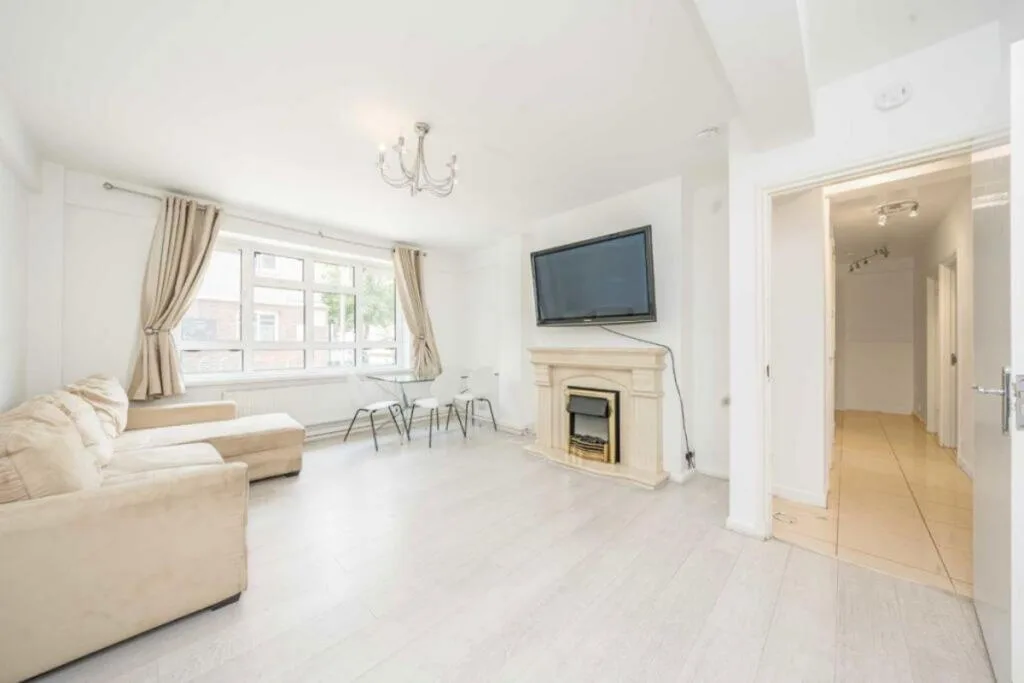 3 bedroom flat for rent