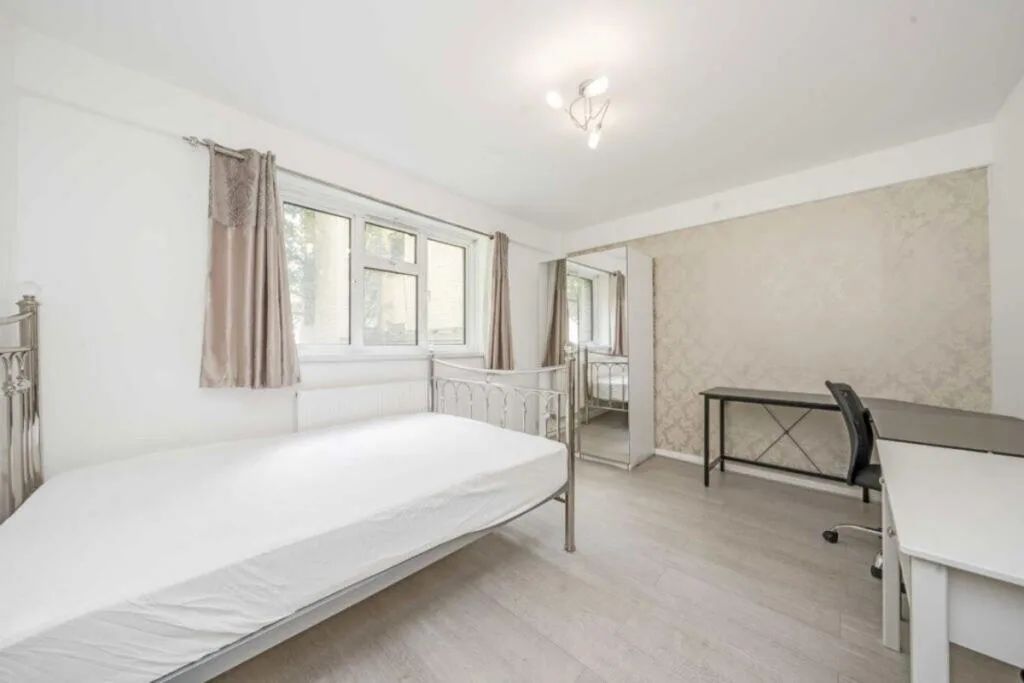 3 bedroom flat for rent