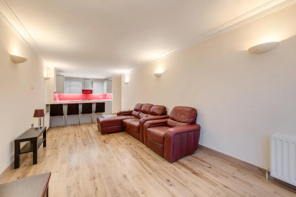 2 bedroom flat for rent