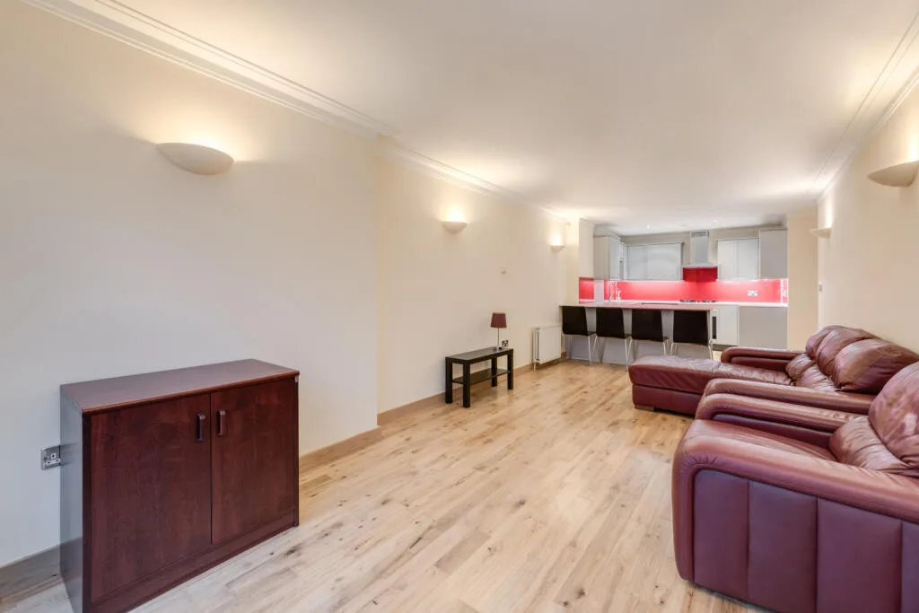 2 bedroom flat for rent