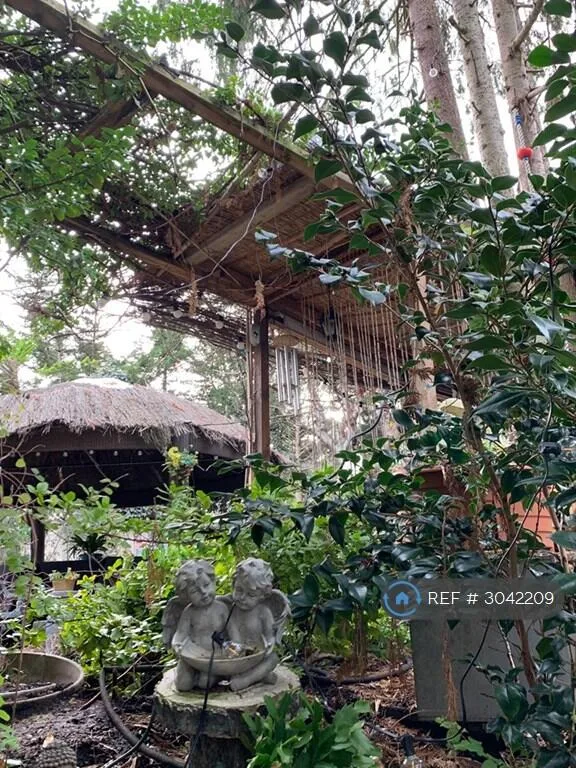1 bedroom end of terrace house for rent