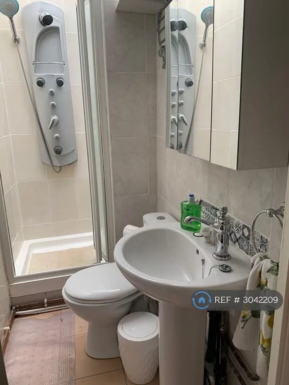 1 bedroom end of terrace house for rent