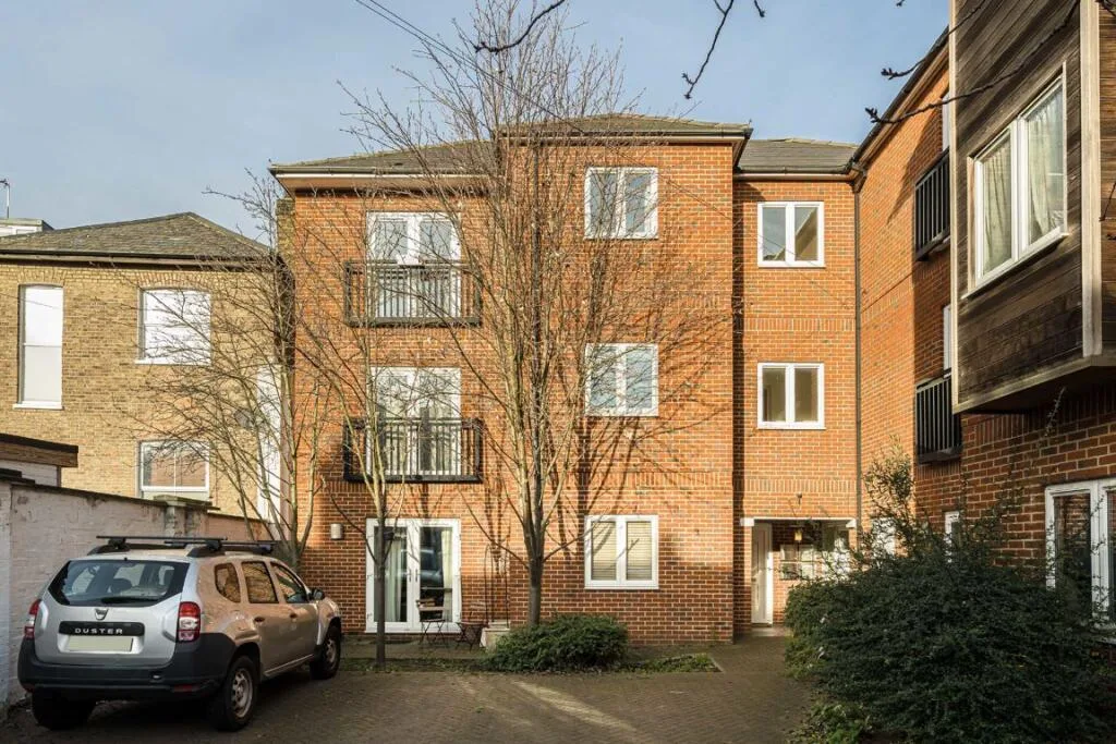 2 bedroom flat for rent