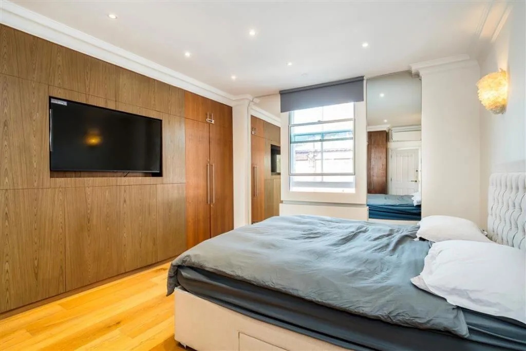 3 bedroom maisonette for rent