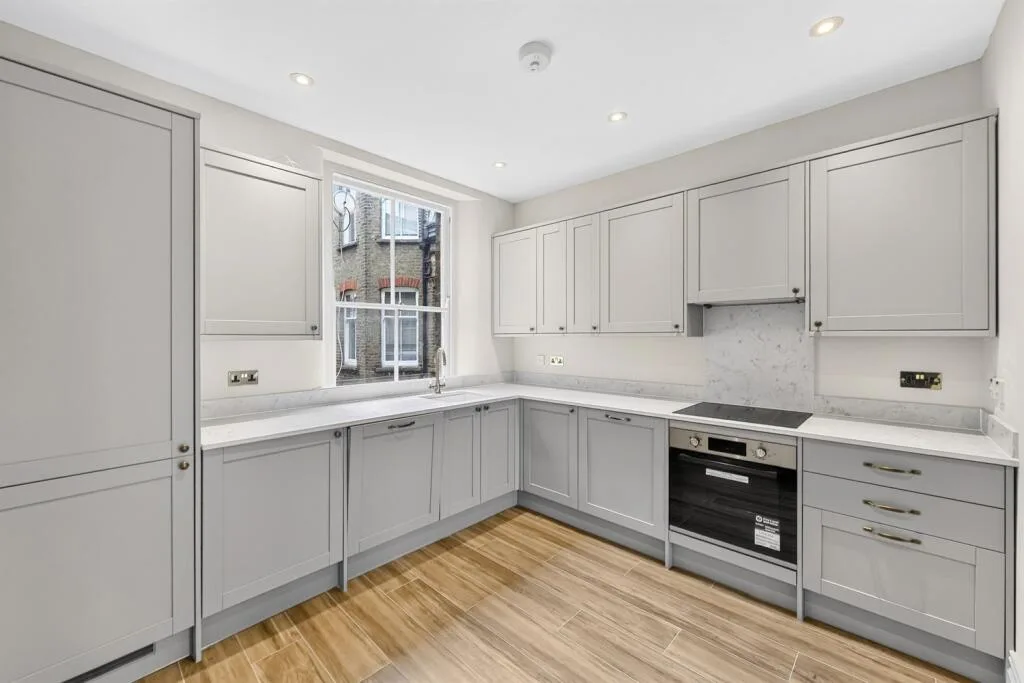3 bedroom flat for rent