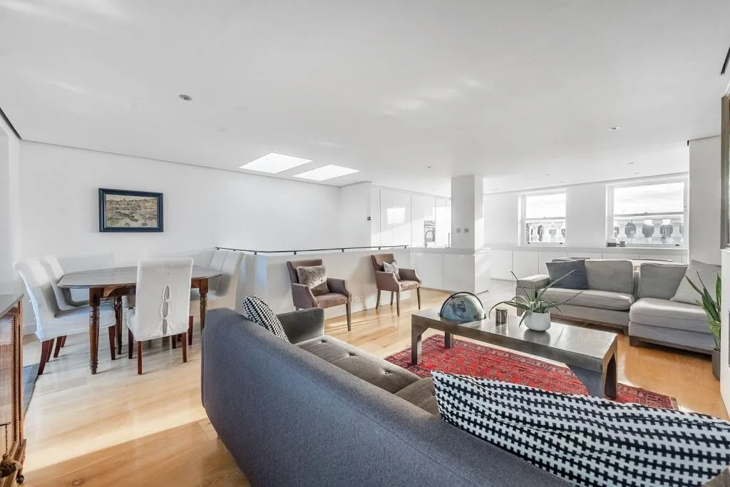 2 bedroom flat for rent