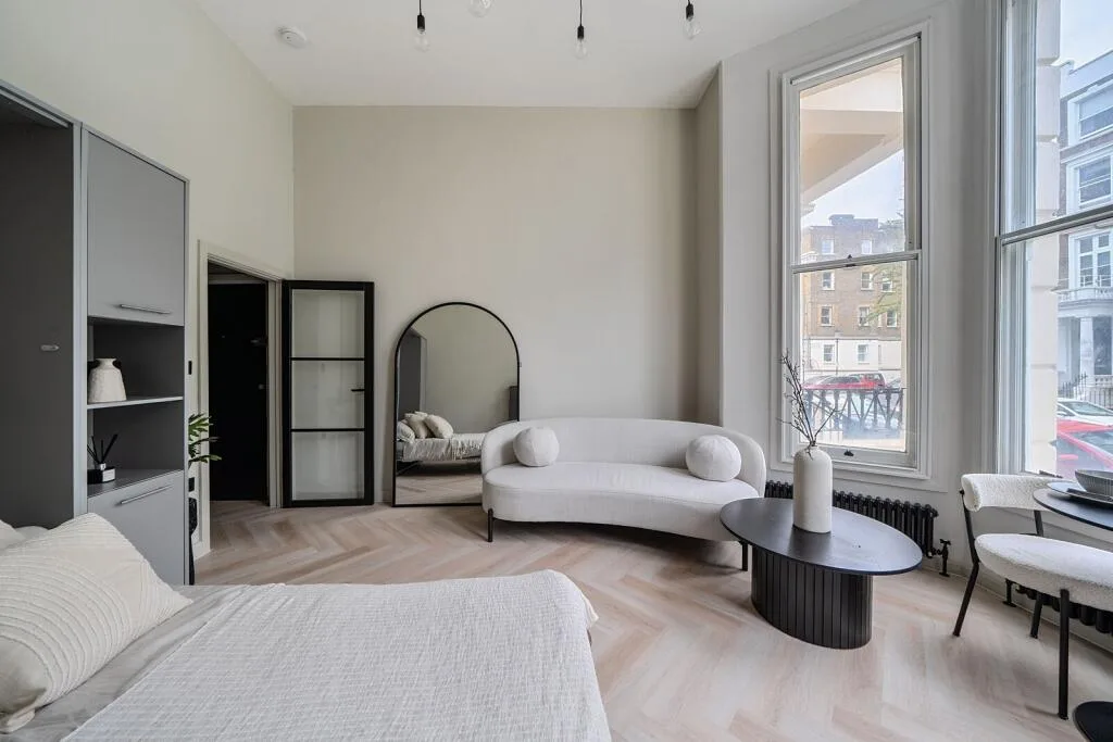 Studio flat for rent