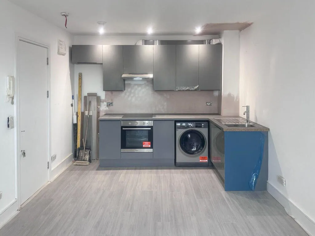 Studio flat for rent