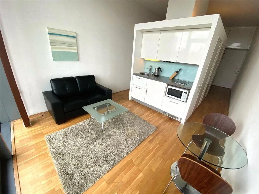 Studio apartment for rent