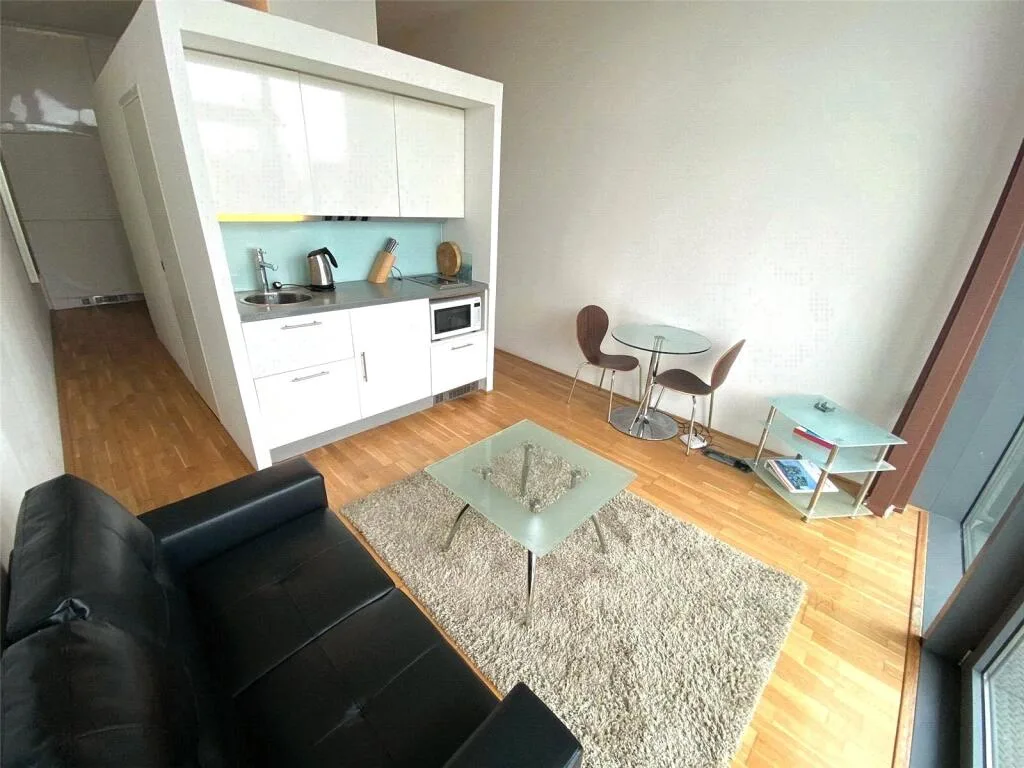 Studio apartment for rent