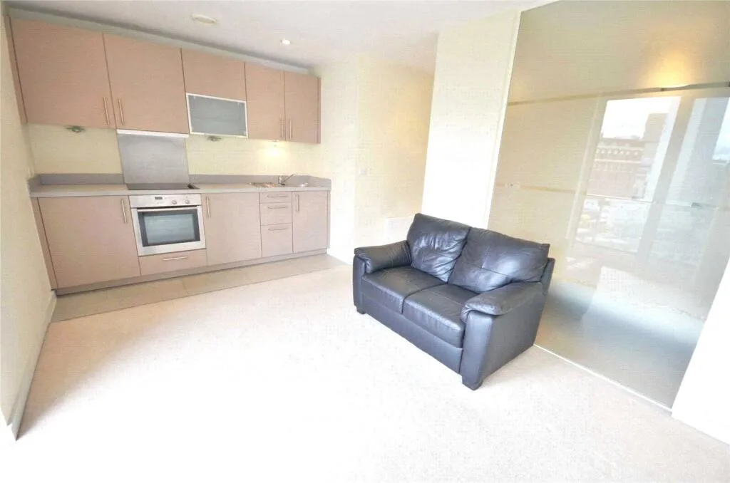 Studio apartment for rent