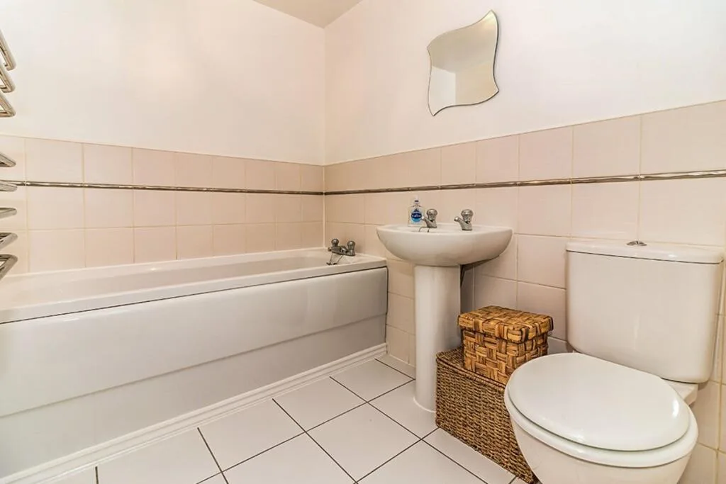 2 bedroom apartment for rent