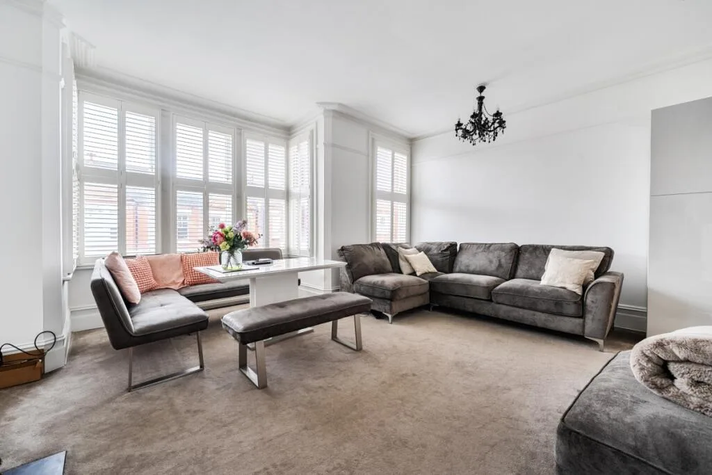 3 bedroom flat for rent