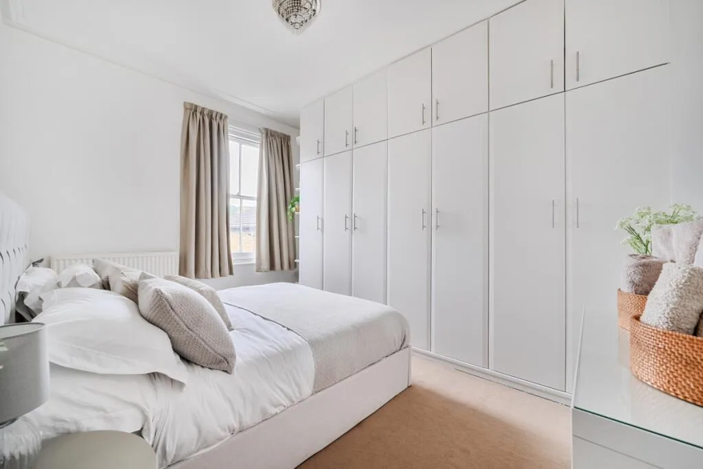3 bedroom flat for rent