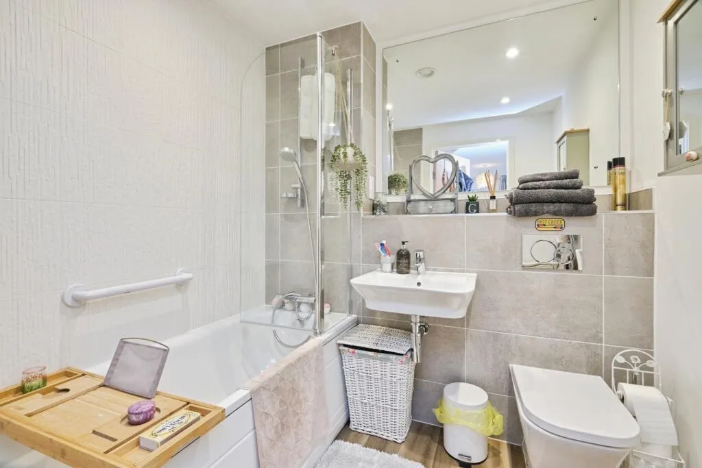 2 bedroom apartment for rent