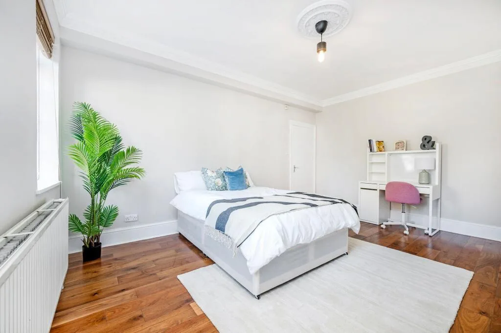 2 bedroom flat for rent