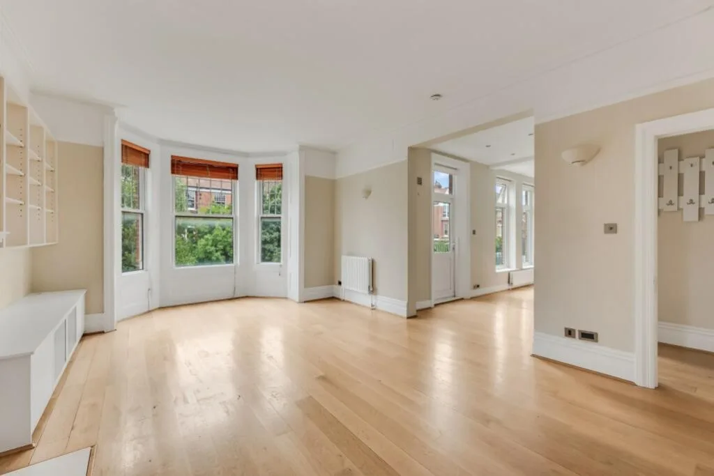 3 bedroom flat for rent