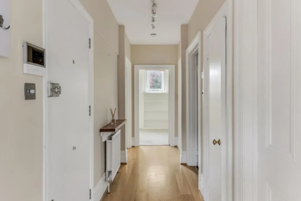 3 bedroom flat for rent