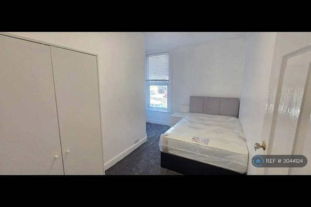 4 bedroom terraced house for rent