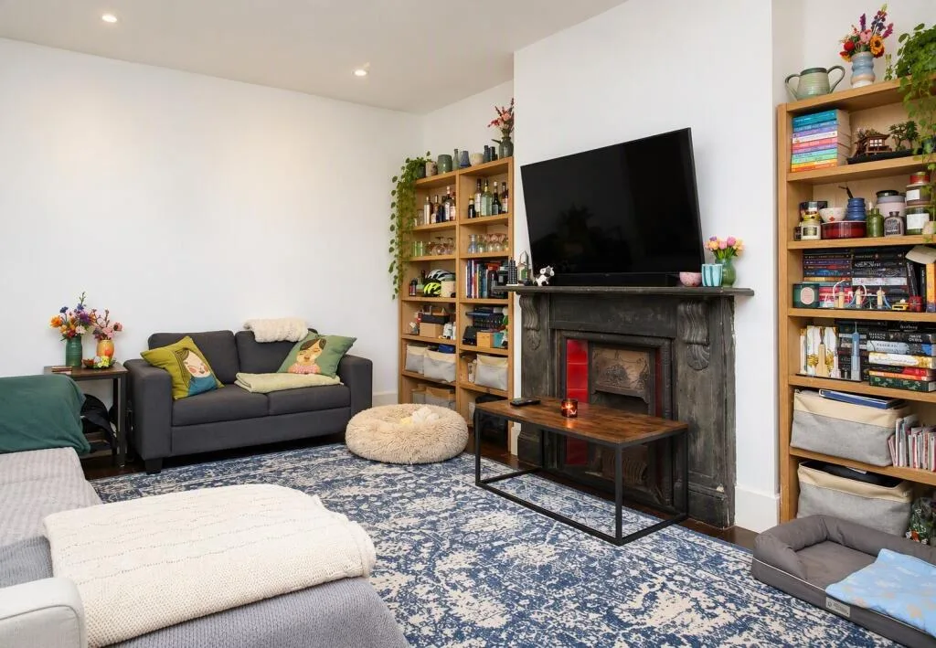 2 bedroom flat for rent