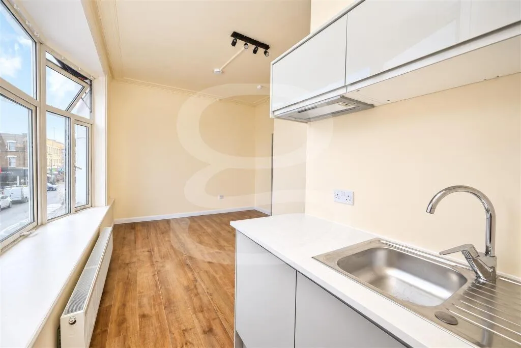 Studio apartment for rent