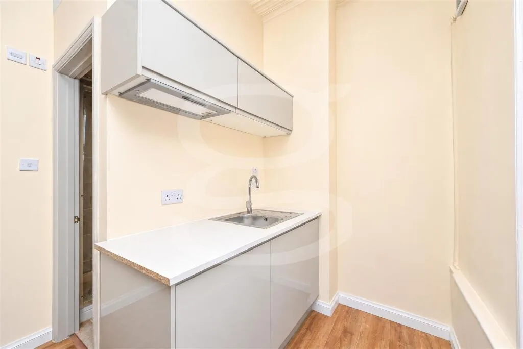 Studio apartment for rent