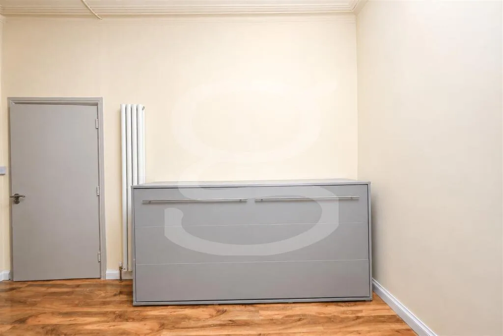 Studio apartment for rent