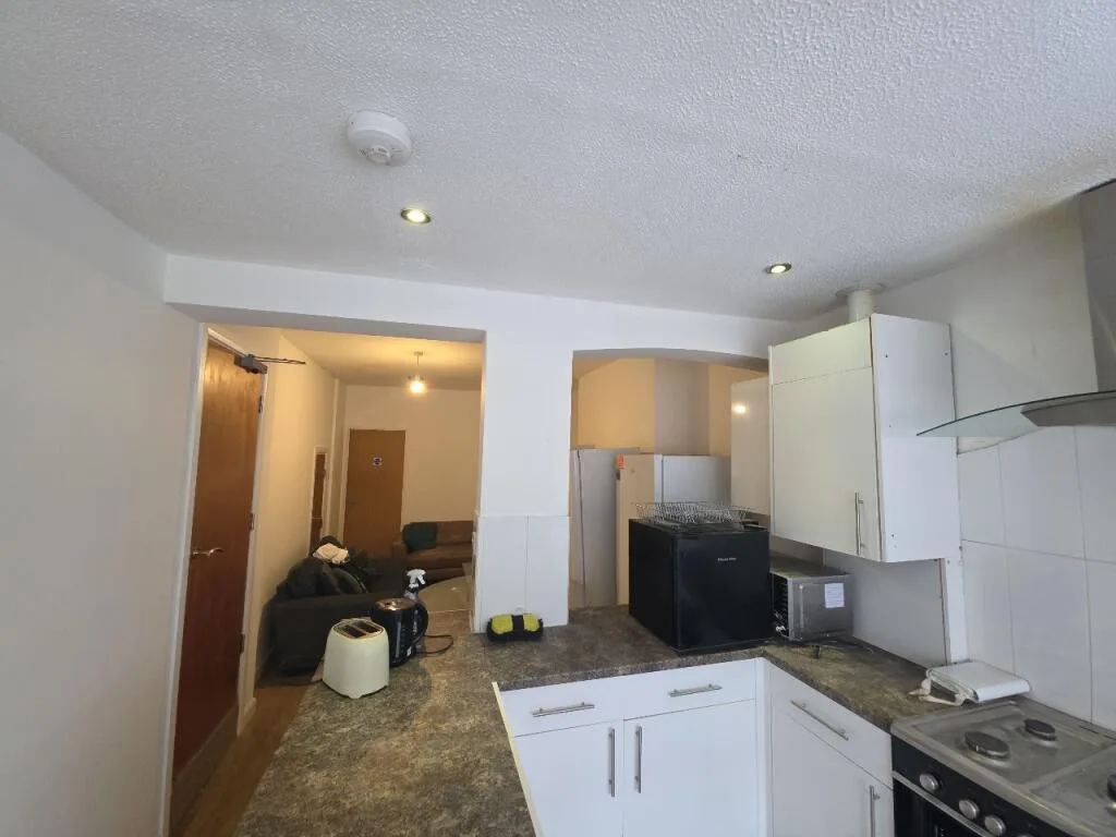 5 bedroom house for rent