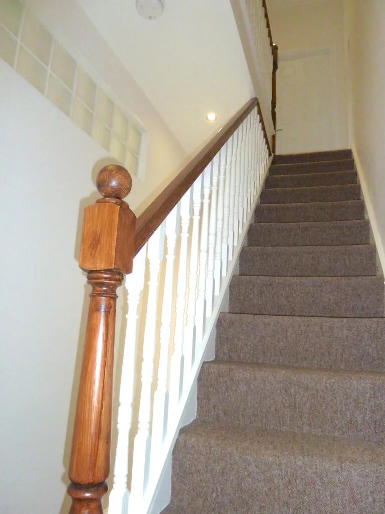 5 bedroom terraced house for rent