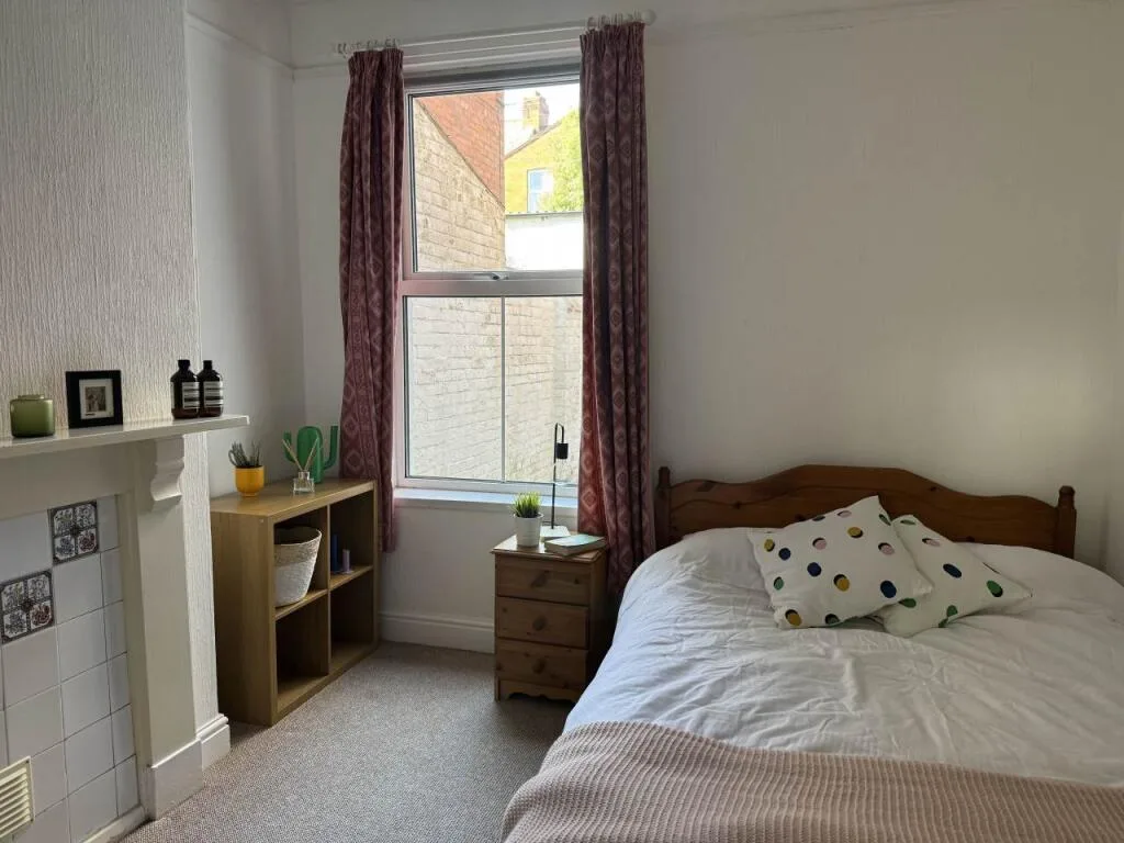 5 bedroom house for rent